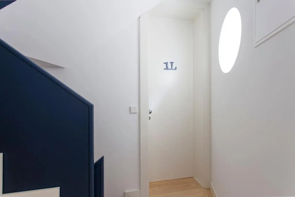 'Sao Vicente Iii'- Eco-Studio, French Balcony&View Lisbon