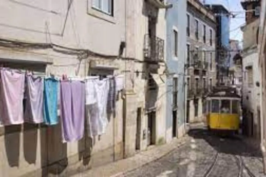 'Sao Vicente Iii'- Eco-Studio, French Balcony&View Lisbon Portugal